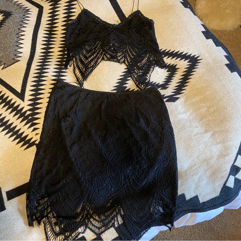 2 piece black lace set